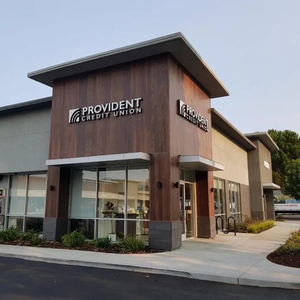 exotic-car-finance-provident-credit